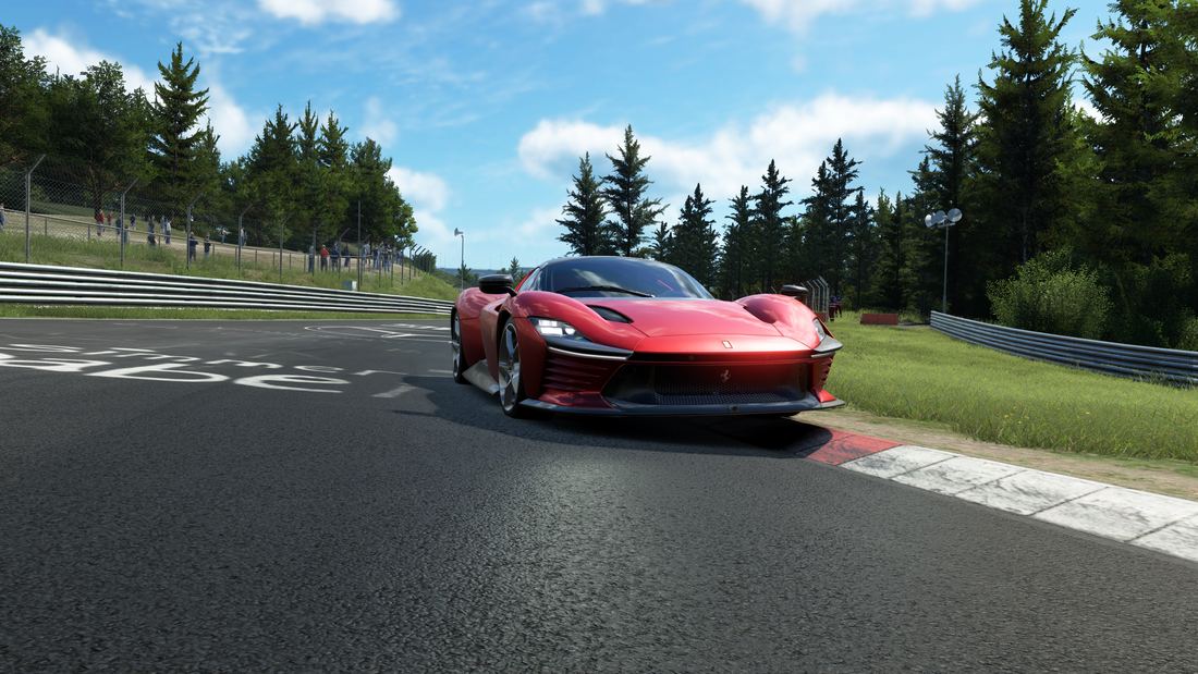 Daytona SP3 con público al otro lado de la valla